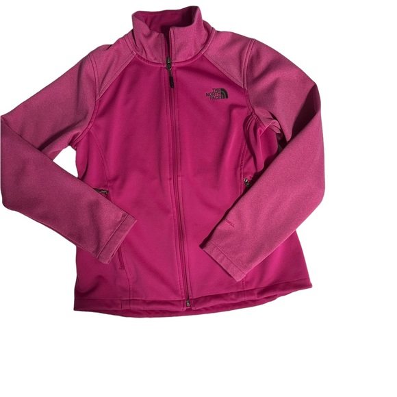 The North Face pink Windwall zip up jacket in Medium. Pockets. - Picture 13 of 15